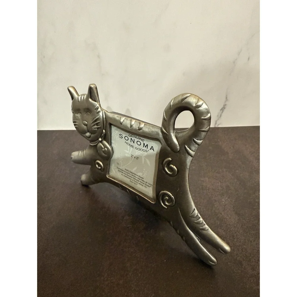 SONOMA HOME GOODS METAL COUNTRY CAT 2X2 METAL PICTURE FRAME CAT LOVERS LOOK!
